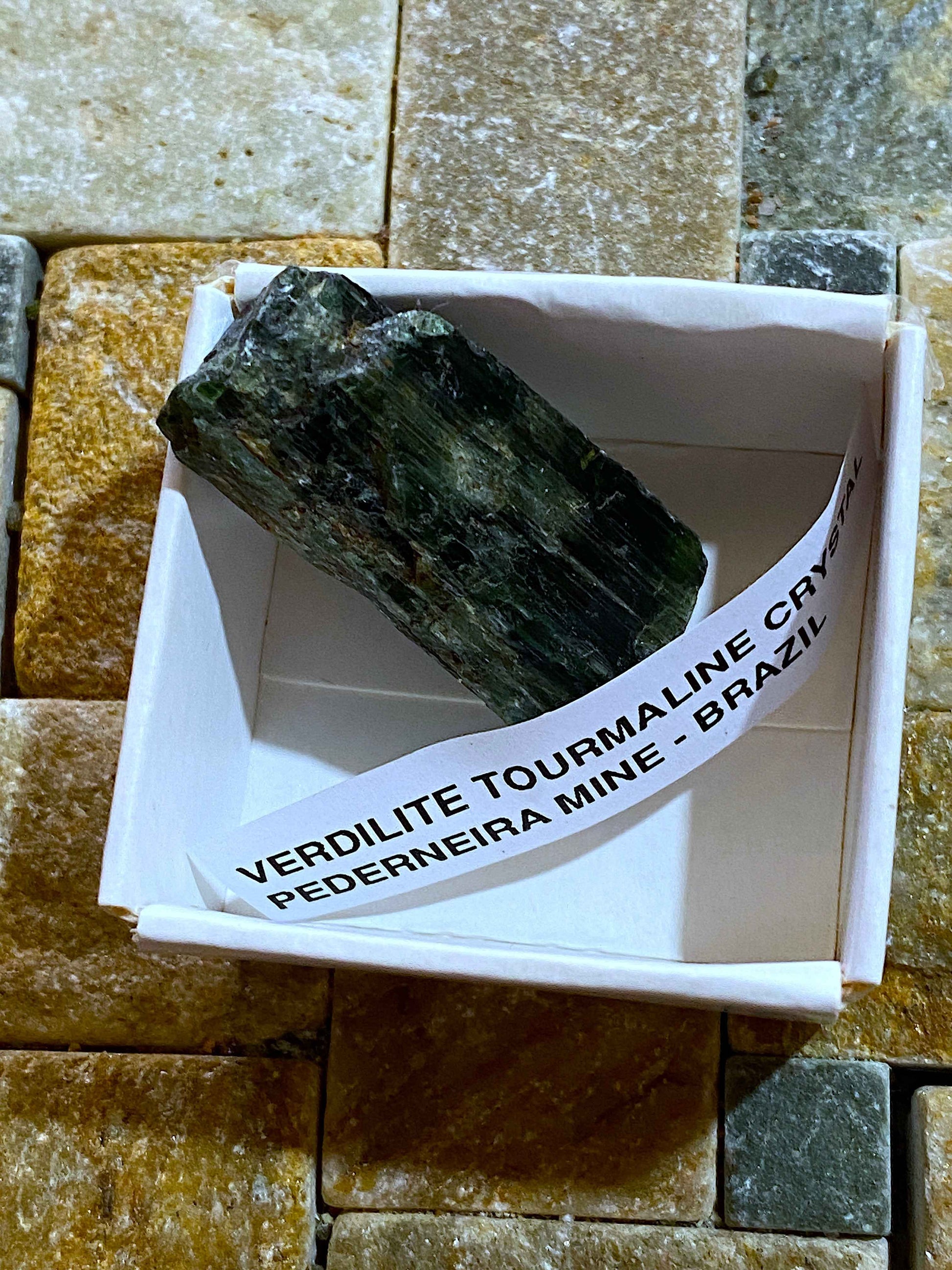 VERDILITE TOURMALINE CRYSTAL : PEDERNEIRA MINE, MINAS GERAIS, BRAZIL. §0g mf5116