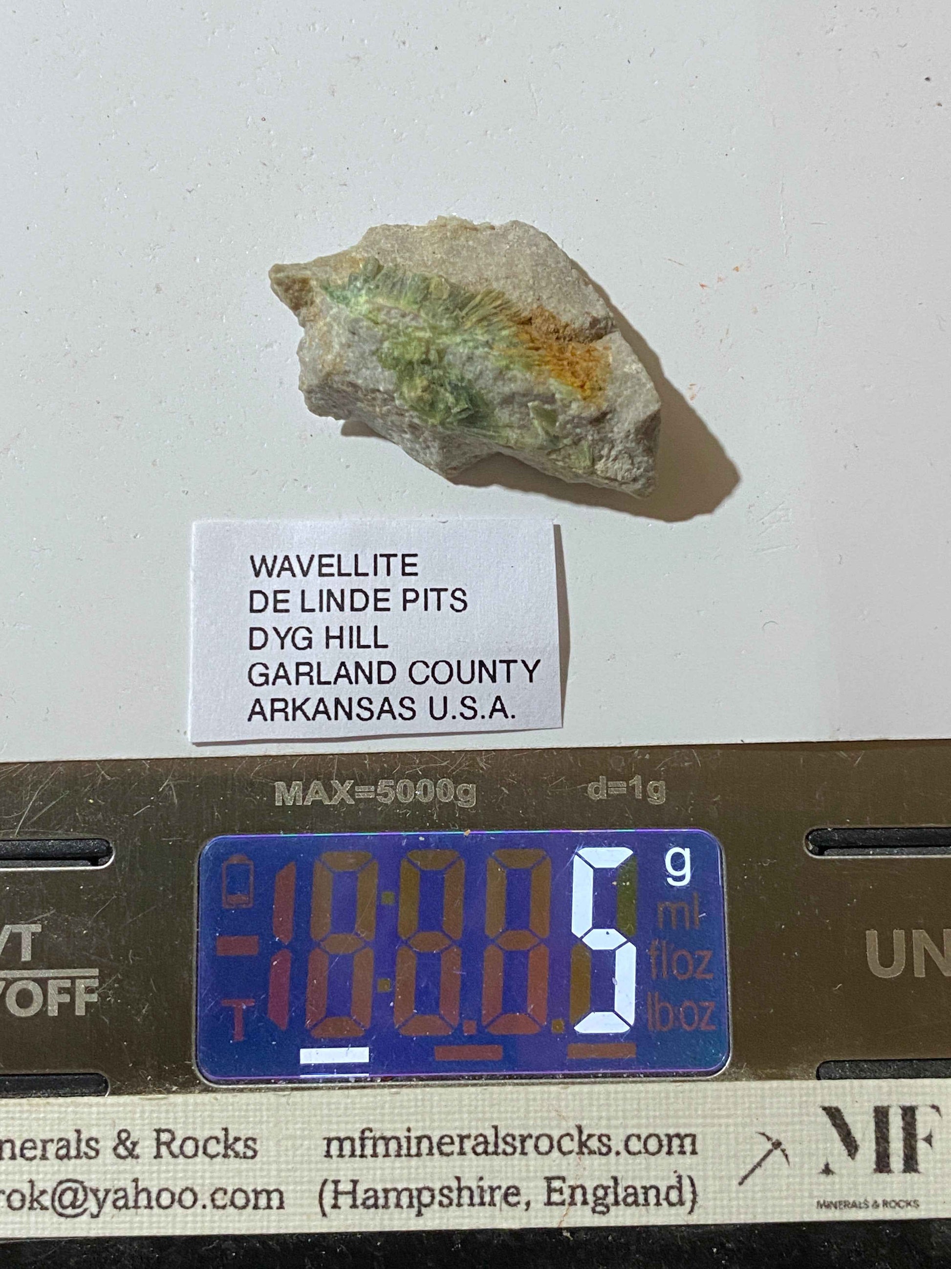 WAVELLITE : DE LINDE PITS, DYG HILL, GARLAND COUNTY, ARKANSAS U.S.A. 5g MF5118