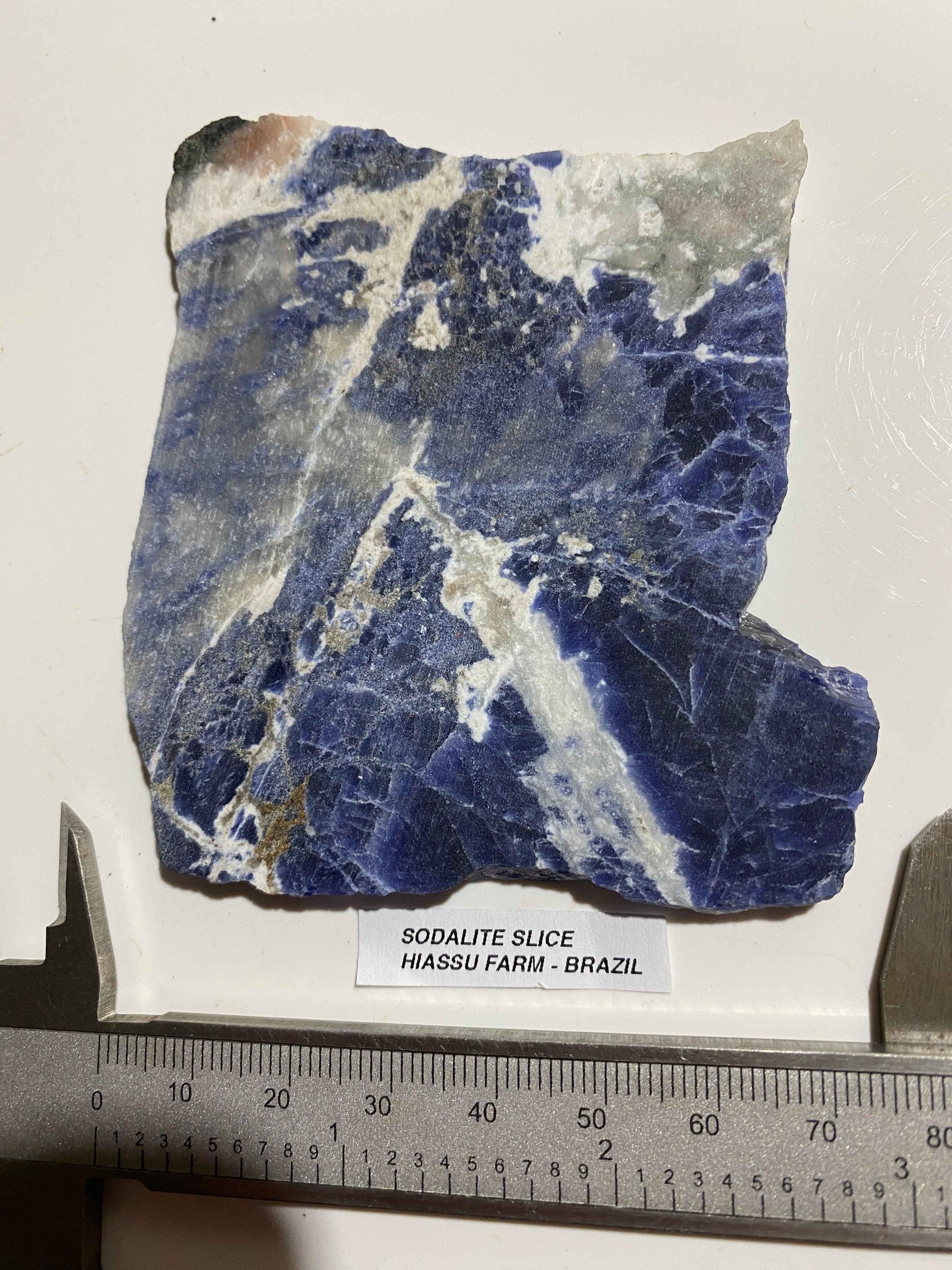 SODALITE [SLICE] : HIASSU FARM, ITAJUPO COLONIA, BAHIA, BRAZIL. 58g. MF5120
