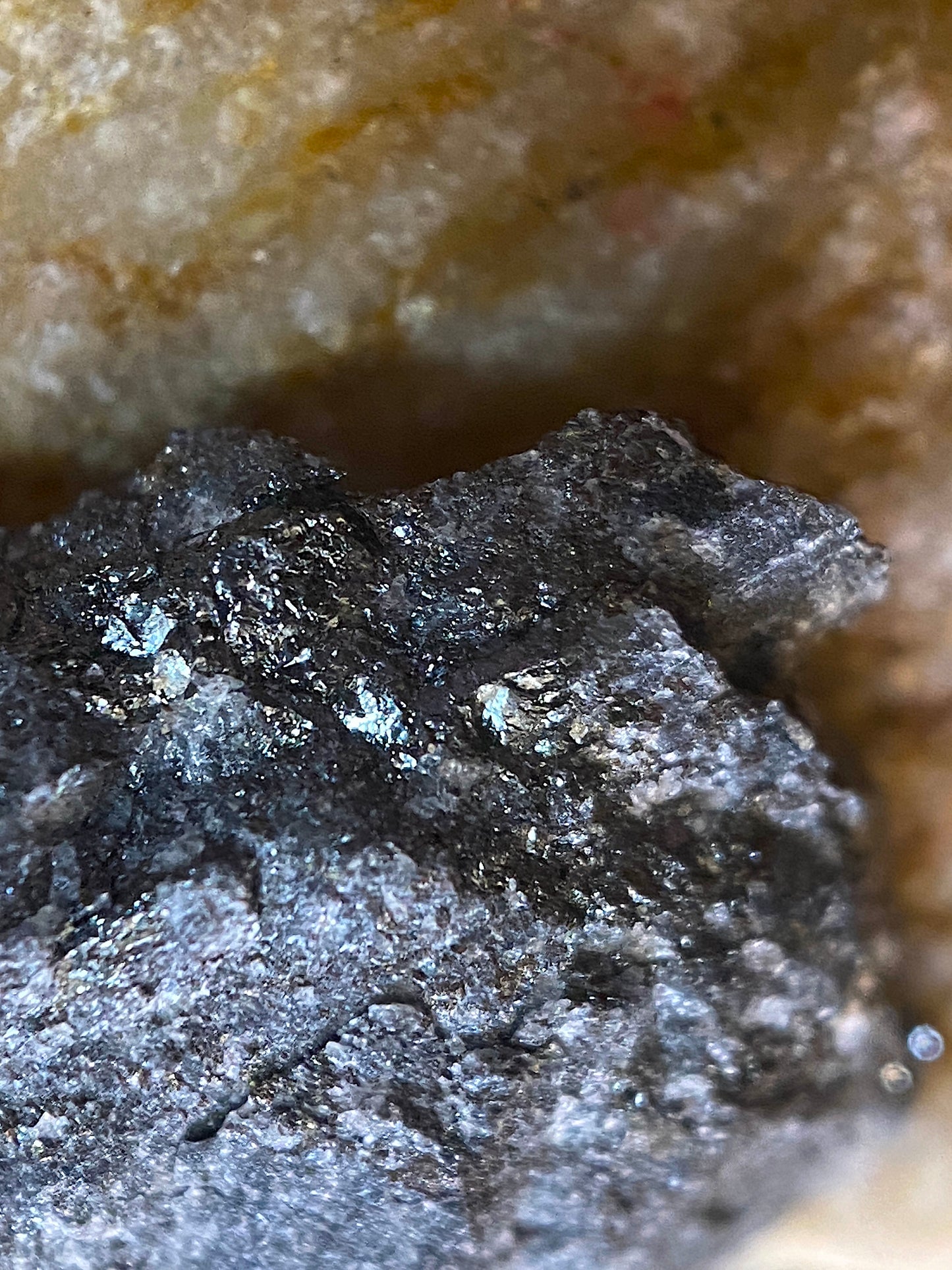 REINERITE/TENNANTITE/GERMANITE [ETC] : TSUMEB MINE, OSHIKOTO, NAMIBIA. MF5122