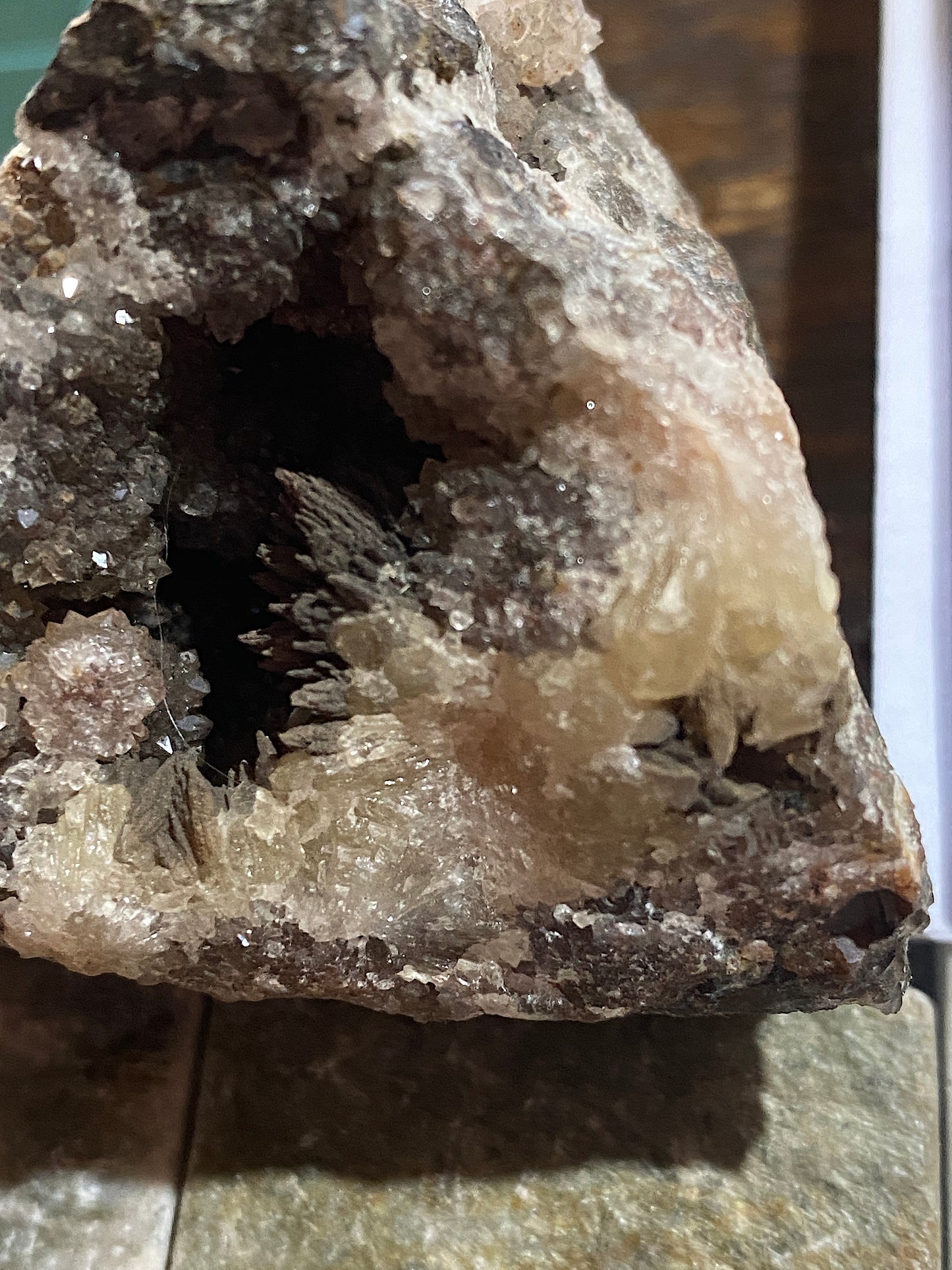 CALCITE/GOETHITE VUG : WHEAL EDWARD, BOTALLACK, ST JUST, CORNWALL. 182g. MF5123