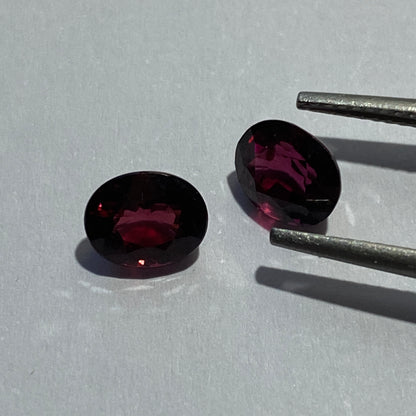 RHODOLITE GARNET GEMSTONES x PAIR - UMBA RIVER, TANZANIA 3.10Ct MFG5136