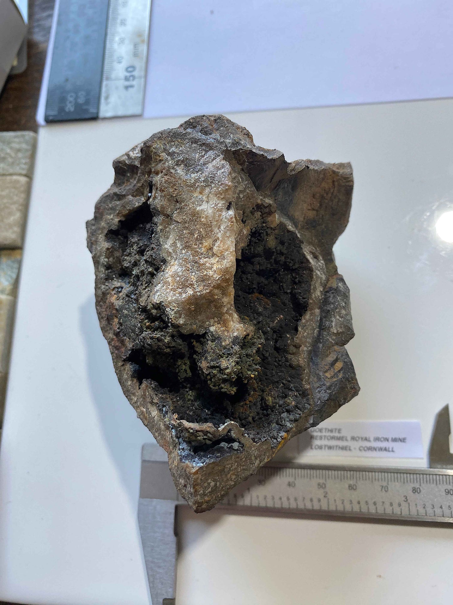 GOETHITE : RESTORMEL ROYAL IRON MINE, LOSTWITHIEL, CORNWALL  548g. MF5124