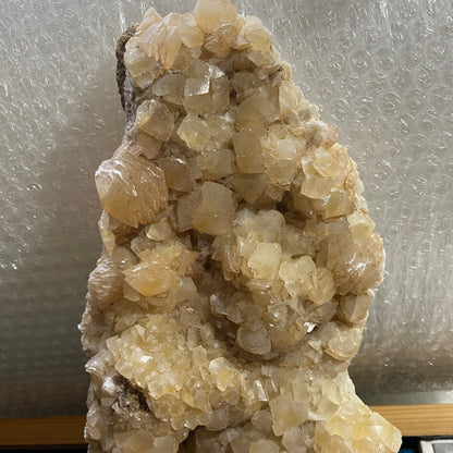 CALCITE CRYSTAL ASSEMBLAGE - TAFF'S WELL QUARRY, PENTYRCH, WALES 2650g MF4173