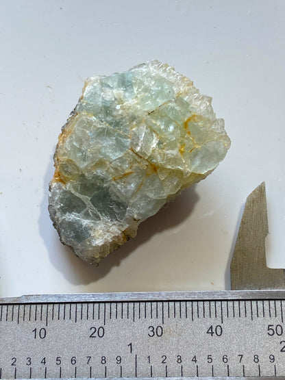 FLUORITE/CHALCOPYRITE/CALCITE : LADYWASH MINE, EYAM, DERBYSHIRE. 18g. MF5125