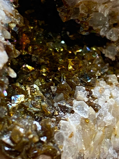 IRIDESCENT SIDERITE [ETC] : WHEAL EDWARD, BOTALLACK, ST JUST, CORNWALL 247g. MF5126