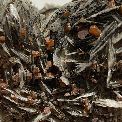 BARYTE WITH VANADINITE - MIBLADEN MINING DISTRICT, MOROCCO. 579g MF4175