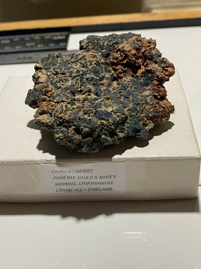 CHALCOSIDERITE : PHOENIX UNITED MINES, MINIONS, LINKINHORNE, CORNWALL. 176g MF5132