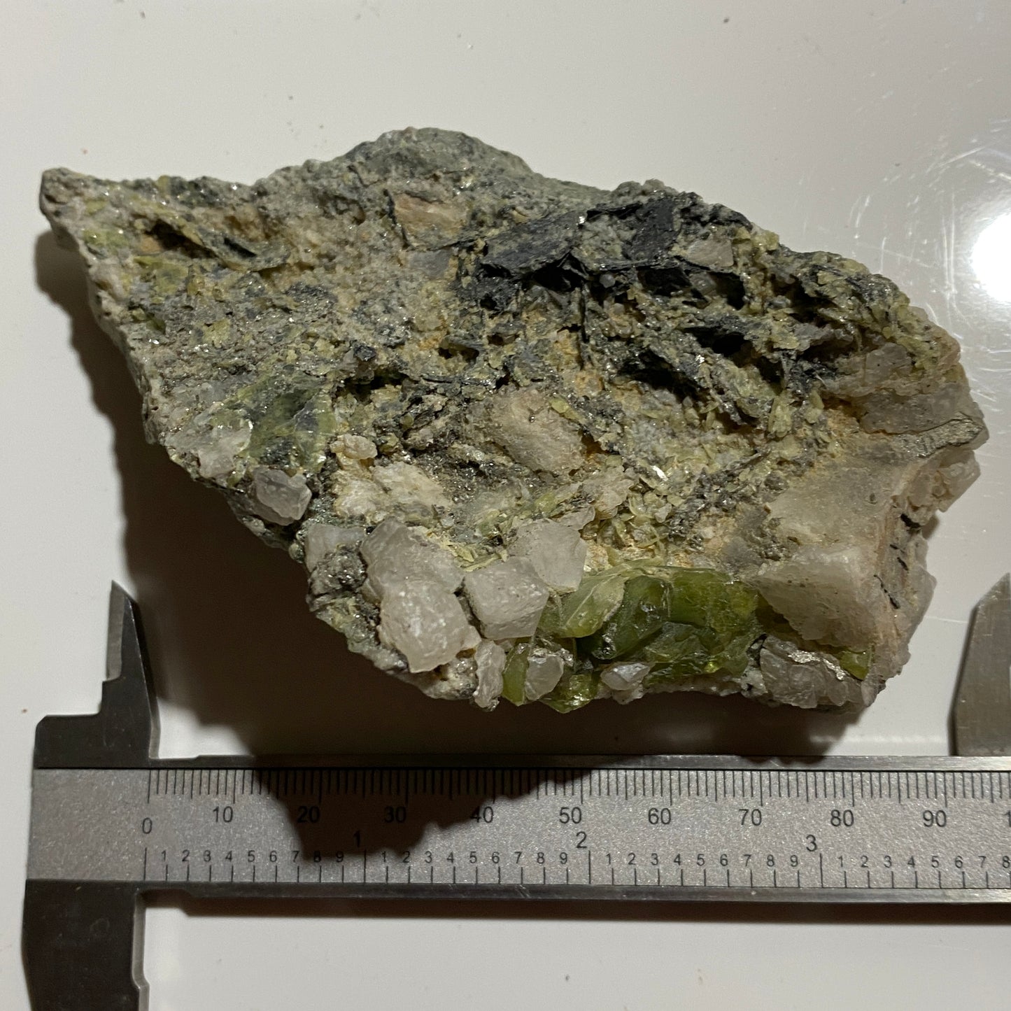 FLUORAPOPHYLLITE WITH CALCITE ETC : MAHODARI QUARRY, NASHIK, INDIA 252g MF4506