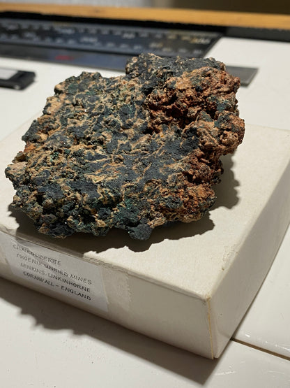 CHALCOSIDERITE : PHOENIX UNITED MINES, MINIONS, LINKINHORNE, CORNWALL. 176g MF5132