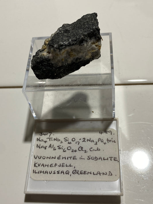 VUONNETITE WITH SODALITE [ETC] : KVANEFJELD, ILIMAUSSAQ COMPLEX, GREENLAND 13g MF5133