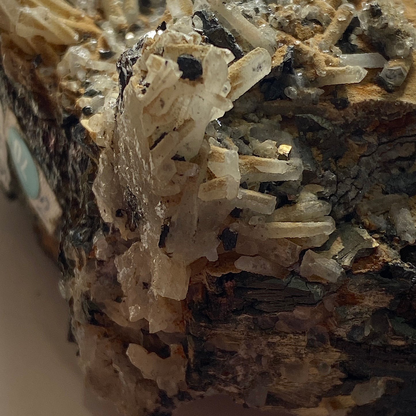 PYRRHOTITE RARE SPÉCIMEN DE DALNEGORSK, RUSSIE 312g MF6783