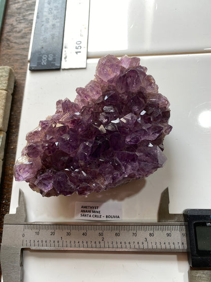 AMETHYST QUARTZ : ANINI MINE, SANTA CRUZ, BOLIVIA. 317g. MF5135