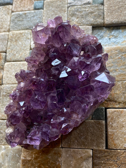 AMETHYST QUARTZ : ANINI MINE, SANTA CRUZ, BOLIVIA. 317g. MF5135