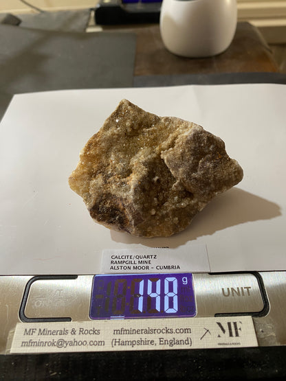 CALCITE ON QUARTZ : RAMPGILL MINE, NENTHEAD, ALSTON MOOR, CUMBRIA. 148g MF5139