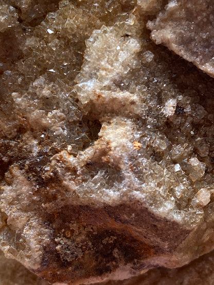 CALCITE ON QUARTZ : RAMPGILL MINE, NENTHEAD, ALSTON MOOR, CUMBRIA. 148g MF5139