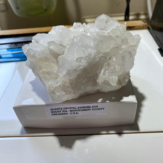 QUARTZ CRYSTAL ASSEMBLAGE - MOUNT IDA, ARKANSAS, U.S.A.  415g MF4512