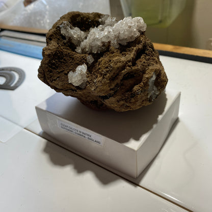 CLEAR CALCITE IN MATRIX : EGREMONT, CUMBRIA, ENGLAND. 527g MF4513