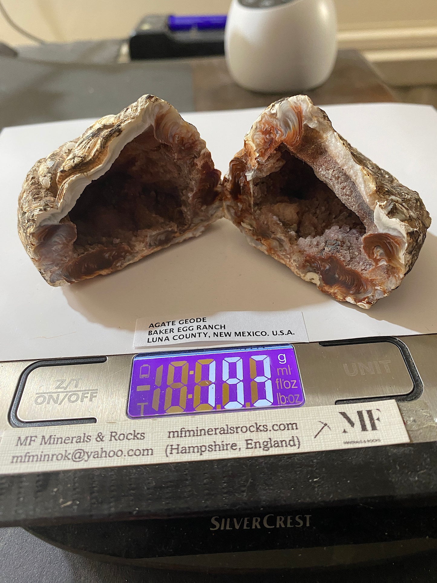 AGATE GEODE : BAKE EGG RANCH, LUNA COUNTY, NEW MEXICO, U.S.A.  193g. MF5141