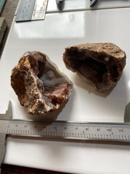AGATE GEODE : BAKE EGG RANCH, LUNA COUNTY, NEW MEXICO, U.S.A.  193g. MF5141