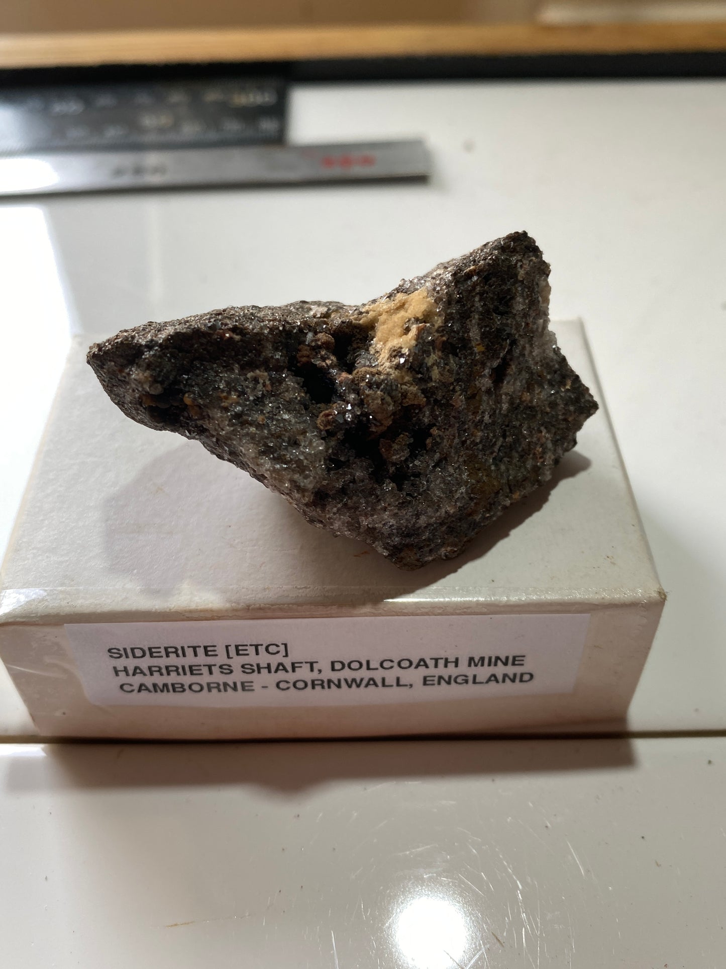 SIDERITE [ETC] : HARRIETS SHAFT, DOLCOATH MINE, ST JUST CORNWALL 57g MF5144