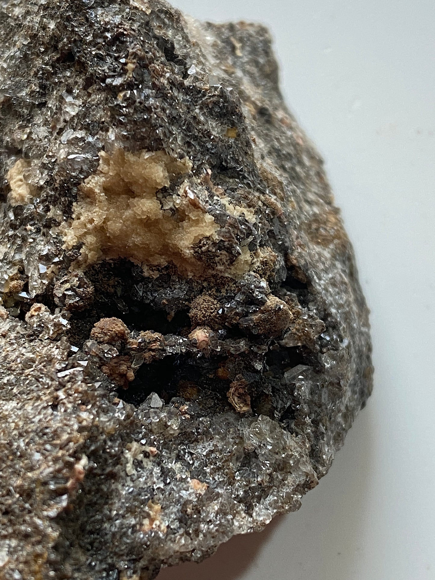 SIDERITE [ETC] : HARRIETS SHAFT, DOLCOATH MINE, ST JUST CORNWALL 57g MF5144