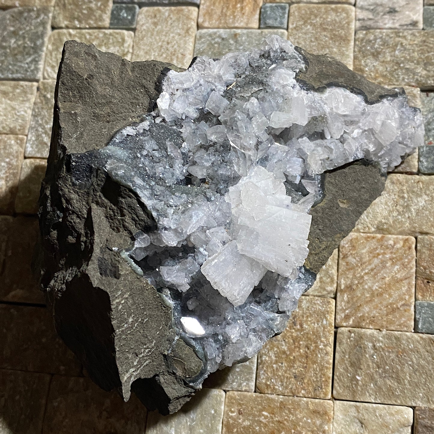 NATROLITE ON MATRIX - POUDRETTE QUARRY, MONT SAINT-HILAIRE, QUEBEC, CANADA 780g MF4517