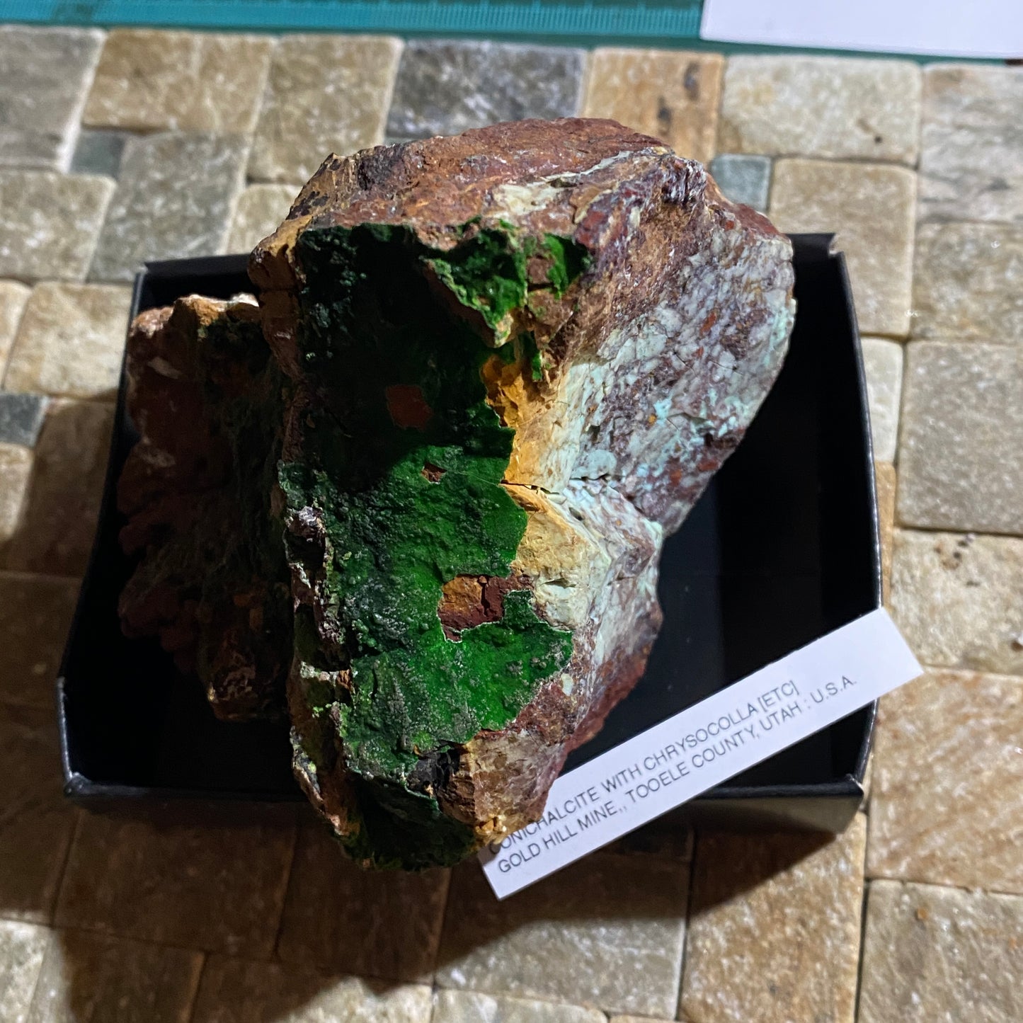 CONICHALCITE WITH CHRYSOCOLLA [ETC] : GOLD HILL MINE, TOOELE COUNTY, UTAH -U.S.A. 424g MF4518