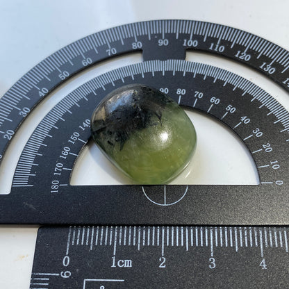 PREHNITE WITH EPIDOTE GEMSTONE : KAYES REGION, MALI, AFRICA LARGE 46.27Ct MFG5478