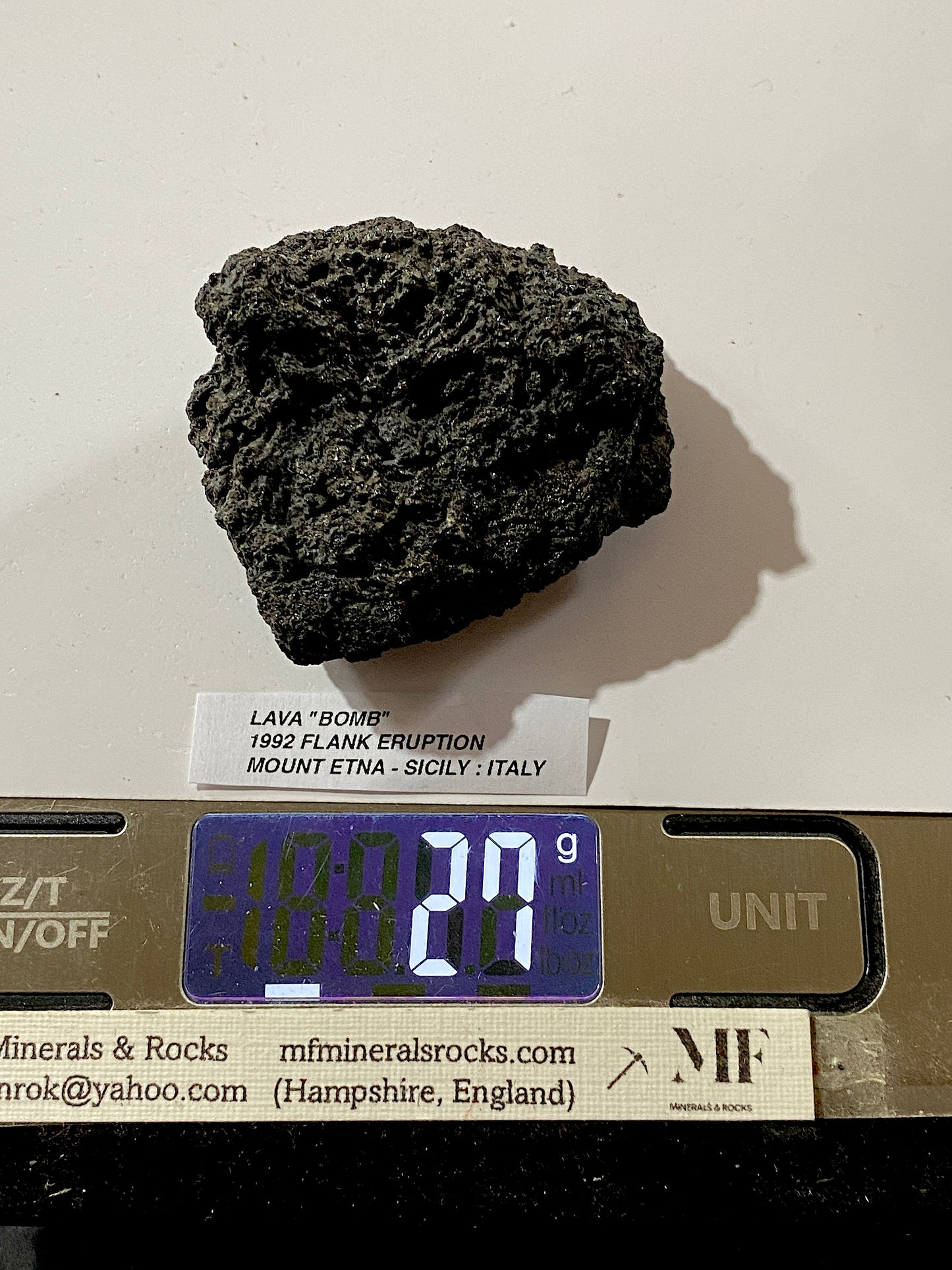 LAVA "BOMB" : 1992 MT ETNA FLANK ERUPTION, SICILY, ITALY   27g MF5149