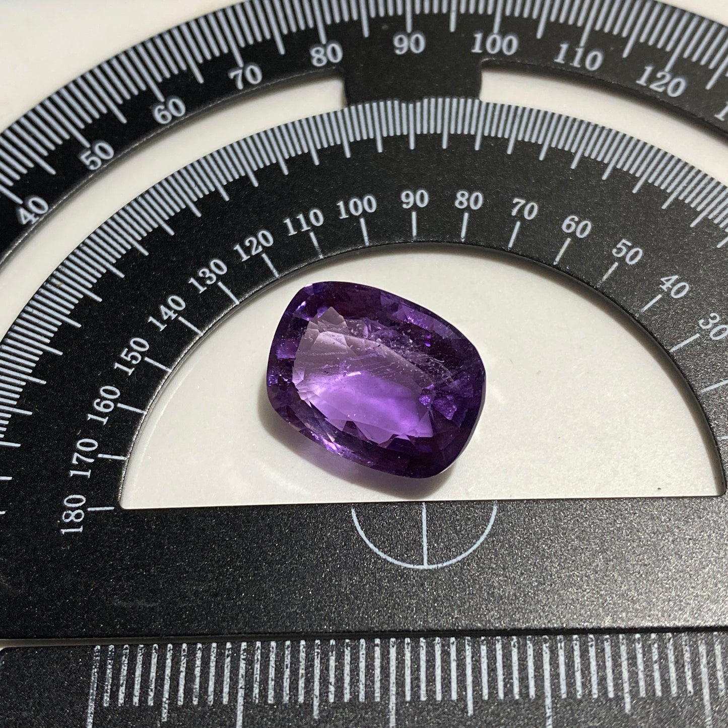 AMETHYST QUARTZ NATURAL GEMSTONE - KALOMO DISTRICT, ZAMBIA 9.99Ct  MFG5465