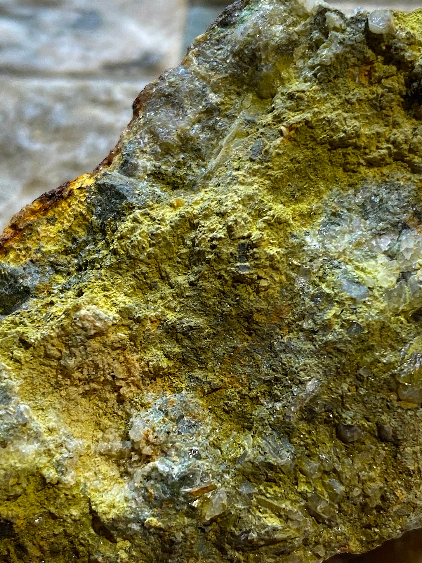 CHENEVIXITE : BAWDENE SHAFT, WHEAL GARLAND, ST DAY, CORNWALL  110g MF5152