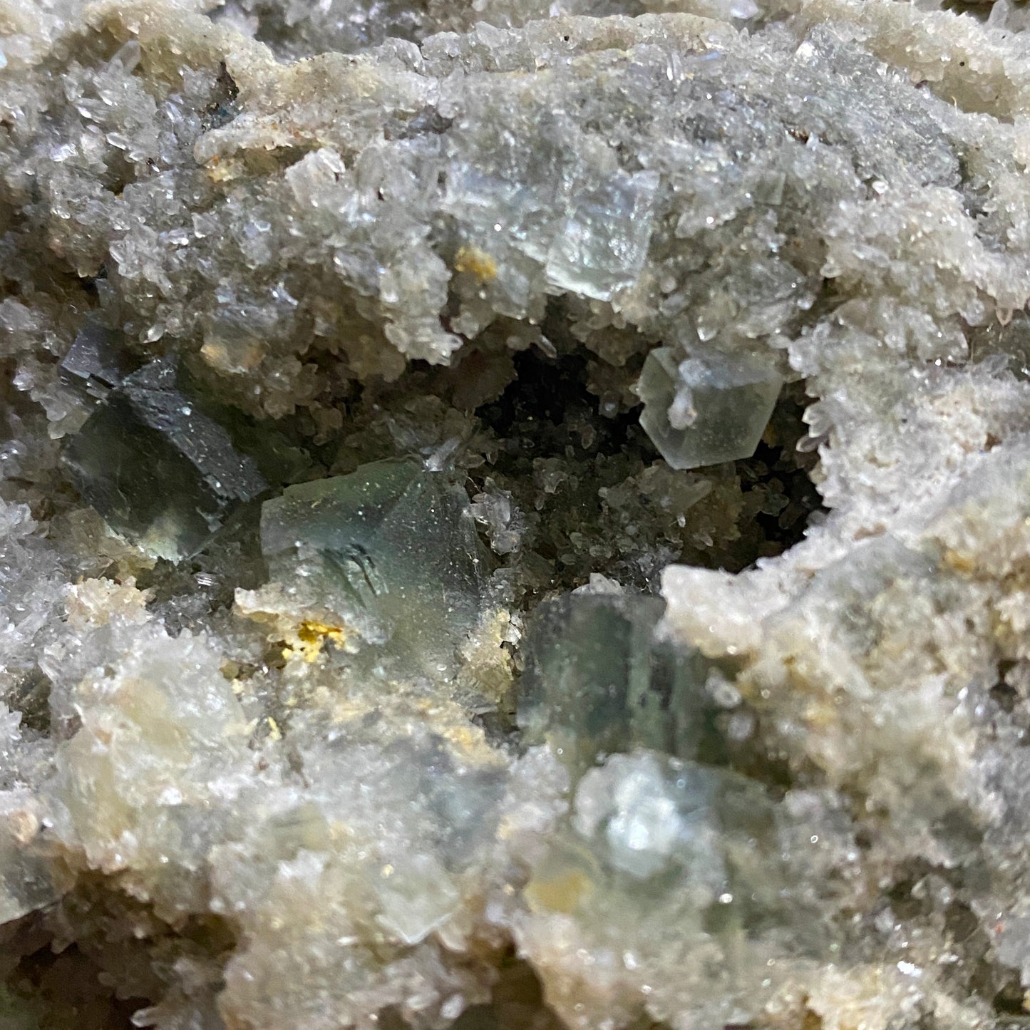 FLUORITE WITH QUARTZ -BINGHAM MINING DISTRICT, NEW MEXICO, U.S.A. LARGE 901g MF4186