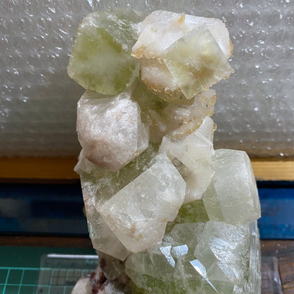 APOPHYLLITE BEAUTIFUL SPECIMEN FROM PUNE DISTRICT, MAHARASHTRA, INDIA. LARGE 1403g MF4188