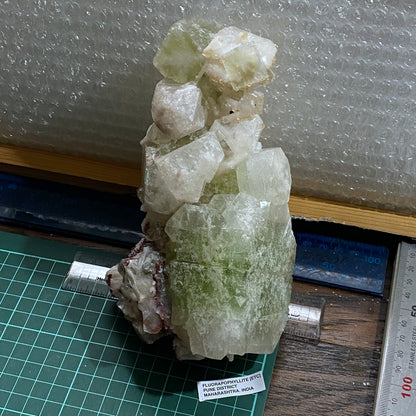 APOPHYLLITE BEAUTIFUL SPECIMEN FROM PUNE DISTRICT, MAHARASHTRA, INDIA. LARGE 1403g MF4188