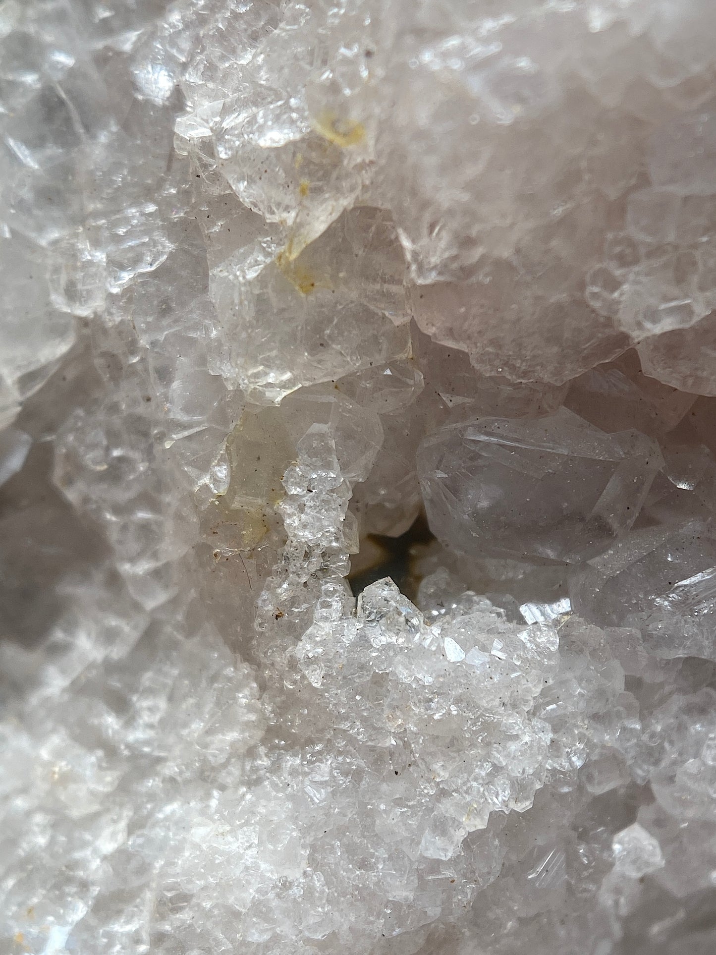 CLINOPTILOLITE WITH ARAGONITE - WHEAL HAZARD, BOTALLACK, CORNWALL  75g MF5157