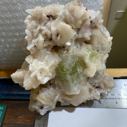 FLUORAPOPHYLLITE WITH STILBITE  - PUNE DISTRICT, MAHARASHTRA, INDIA LARGE 1057g MF4190