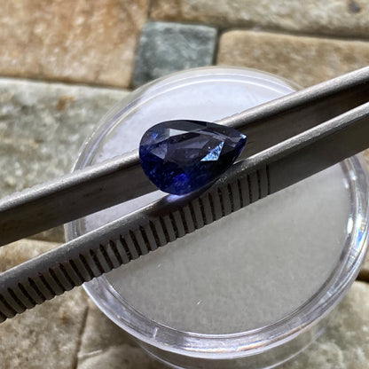 IOLITE NATURAL GEMSTONE - BABATI, MANYARA, TANZANIA 1.98Ct MFG5469