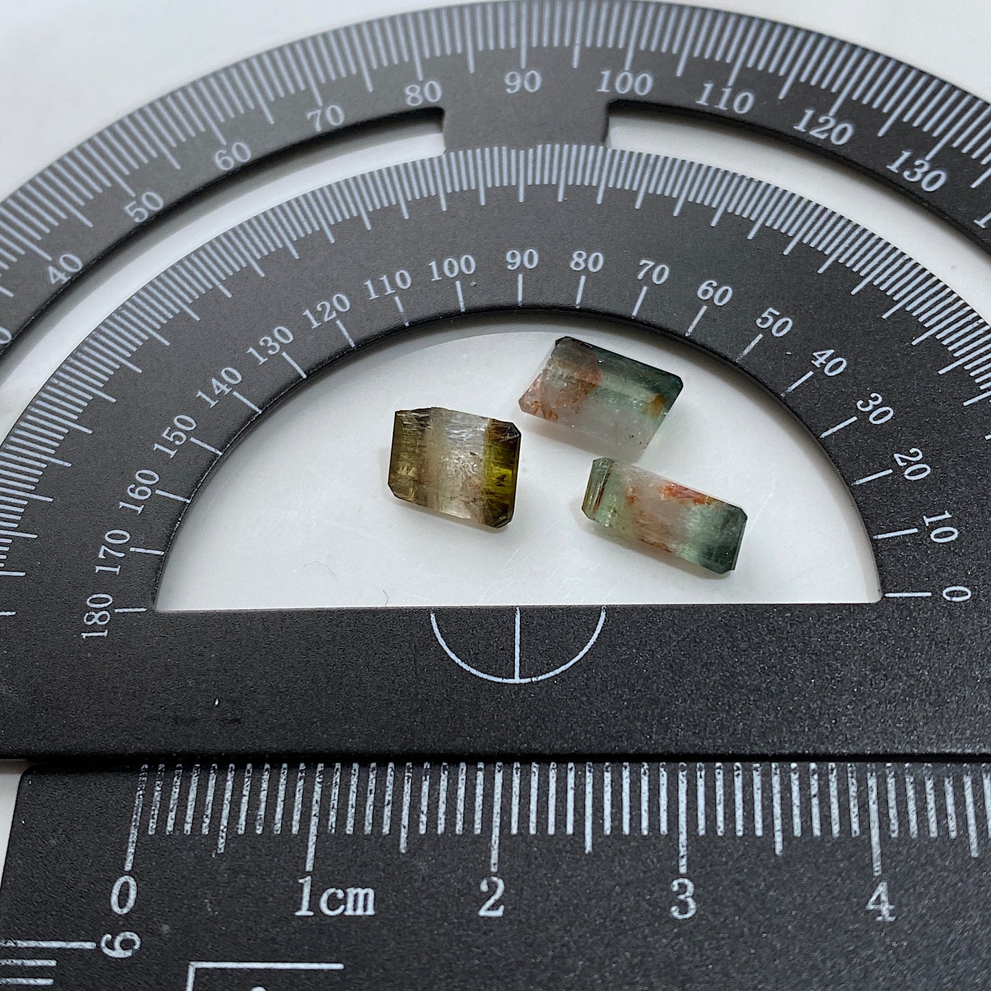 TOURMALINE NATURAL GEMSTONES x 3 : JAGODA MINE, MKUSHI, ZAMBIA. 4.55Ct MFG5470