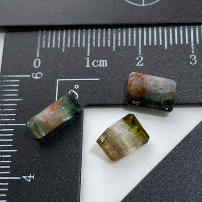 TOURMALINE NATURAL GEMSTONES x 3 : JAGODA MINE, MKUSHI, ZAMBIA. 4.55Ct MFG5470