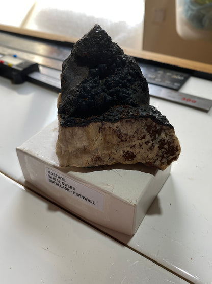 GOETHITE : WHEAL OWLES, BOTALLACK, CORNWALL, ENGLAND  186g MF5163