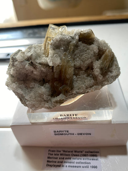 BARYTE ON CALCITE : PEAK HILL, SIDMOUTH, DEVON, ENGLAND 128g MF5163