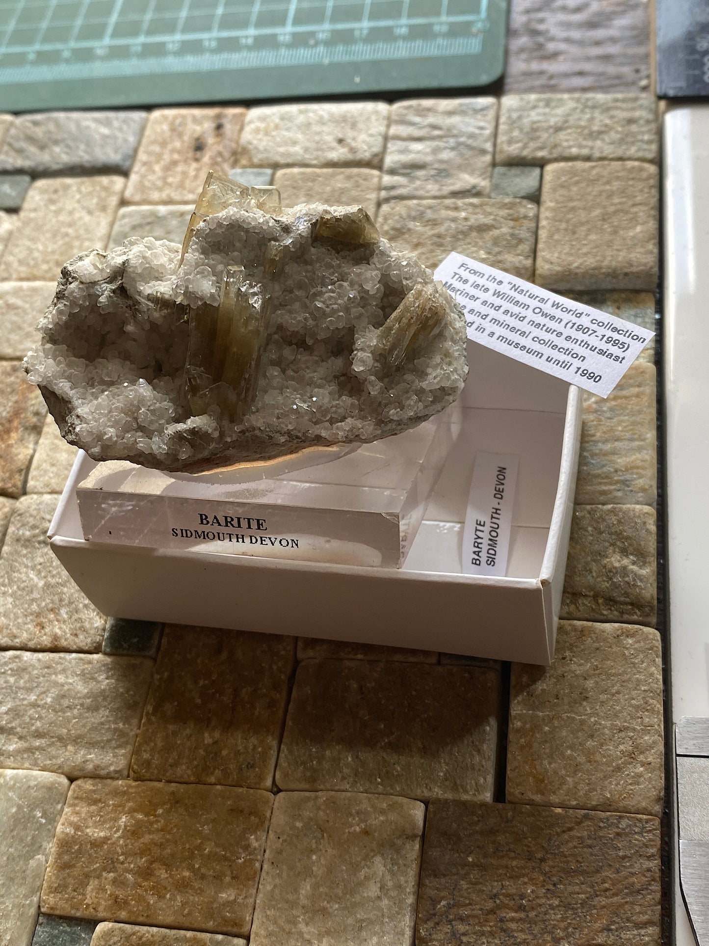 BARYTE ON CALCITE : PEAK HILL, SIDMOUTH, DEVON, ENGLAND 128g MF5163