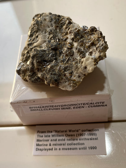 SPHALERITE/HYDROZINCITE/CALCITE ETC : SMALLCLEUGH MINE, CUMBRIA 63g MF5166