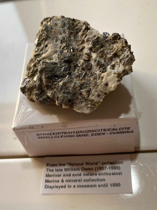 SPHALERITE/HYDROZINCITE/CALCITE ETC : SMALLCLEUGH MINE, CUMBRIA 63g MF5166