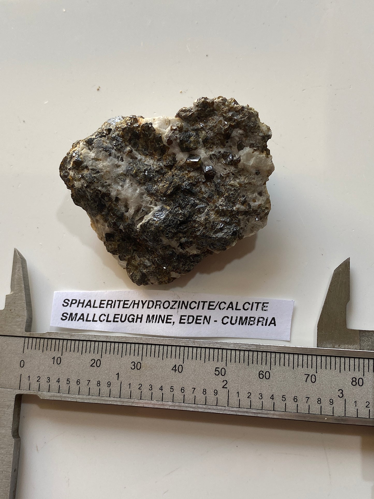 SPHALERITE/HYDROZINCITE/CALCITE ETC : SMALLCLEUGH MINE, CUMBRIA 63g MF5166