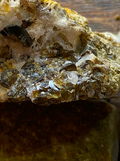SPHALERITE/HYDROZINCITE/CALCITE ETC : SMALLCLEUGH MINE, CUMBRIA 63g MF5166