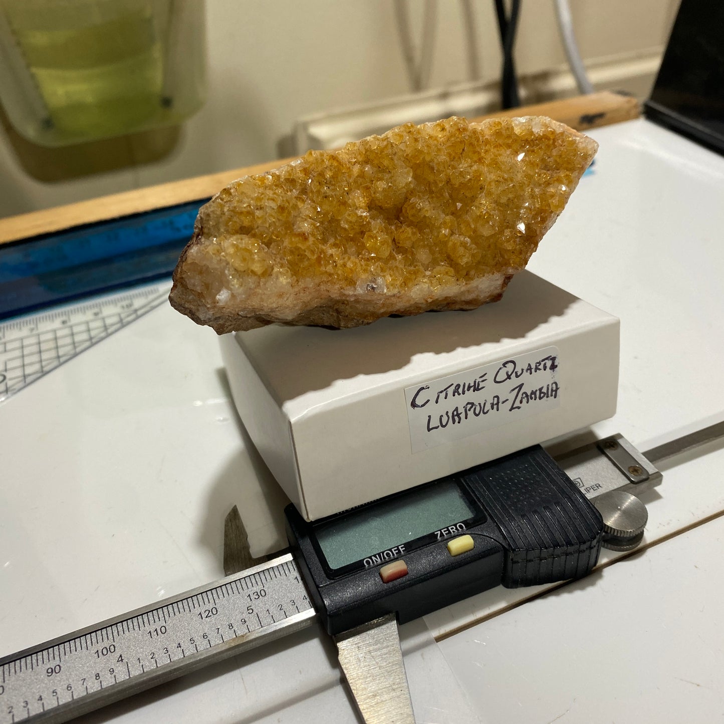 CITRINE QUARTZ CRYSTAL ASSEMBLAGE RARE SPECIMEN FROM MANSA, ZAMBIA 261g MF4523