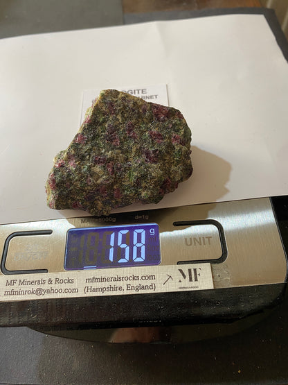 GARNETV RICH ECLOGITE : ALMKLOR, SUNNIMAR, NORWAY. 158g. MF5167