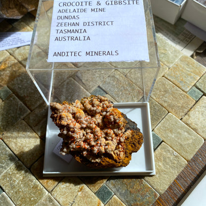 CROICOITE WITH GIBBSITE - ADELAIDE MINE, TASMANIA 90g MF1949